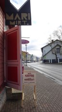Kunsthandwerksladen an der Hauptstraße von Haapsalu