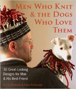 Men who knit and DOgs who love them Men who knit and DOgs who love them