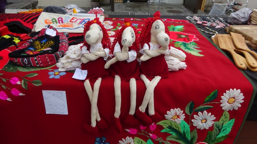 Auf dem Markt von Kuressare Auf dem Markt von Kuressare